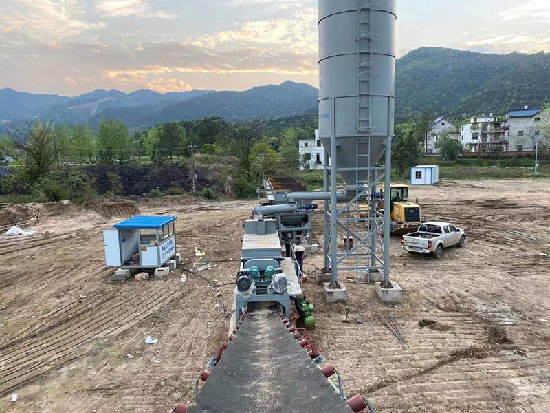 WDJ500型水穩(wěn)拌合站配立式倉