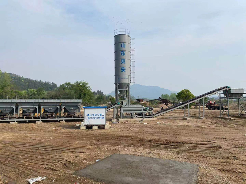 WDJ500型穩(wěn)定土拌合站配立式倉